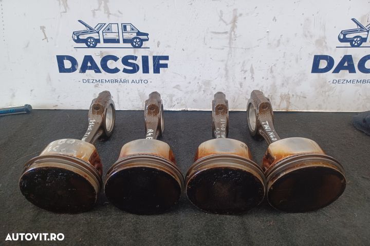 Piston motor D4F (772) 1.2B D4F (772) 1.2B Renault Twingo 2 [facelift - 2