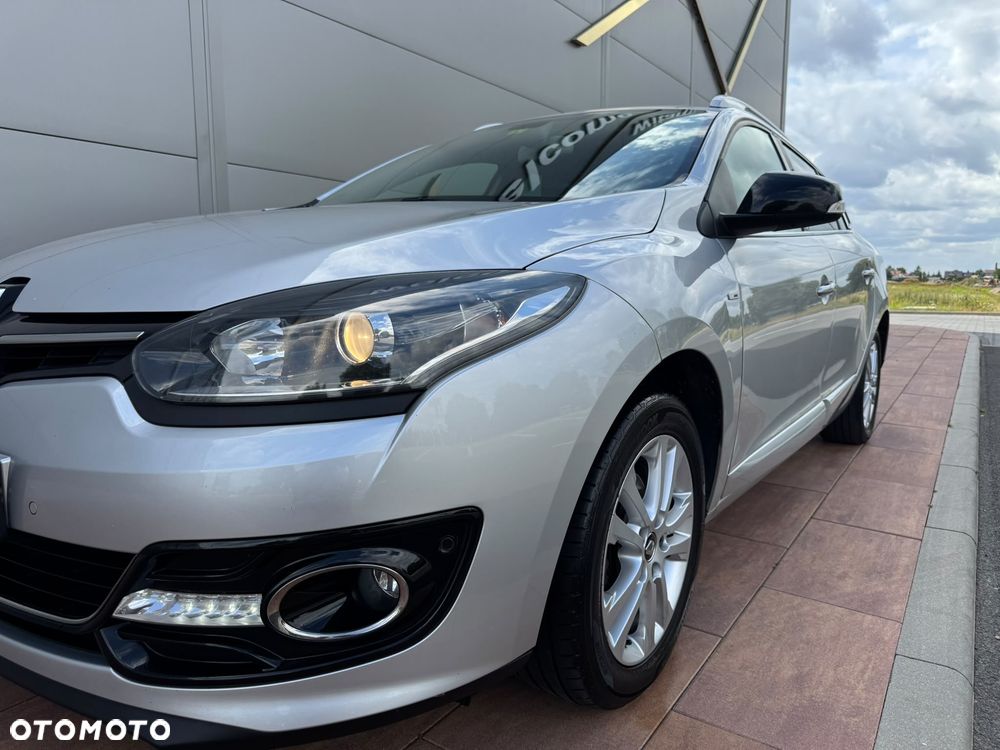 Renault Megane ENERGY TCe 130 BOSE EDITION - 12