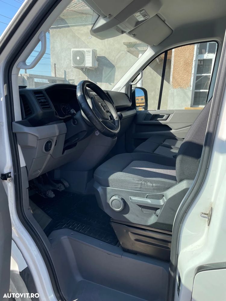 Volkswagen Crafter - 28