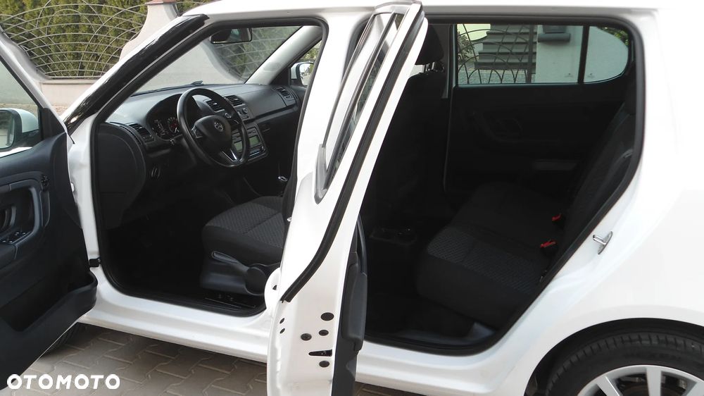 Skoda Fabia 1.4 16V Elegance Plus - 8