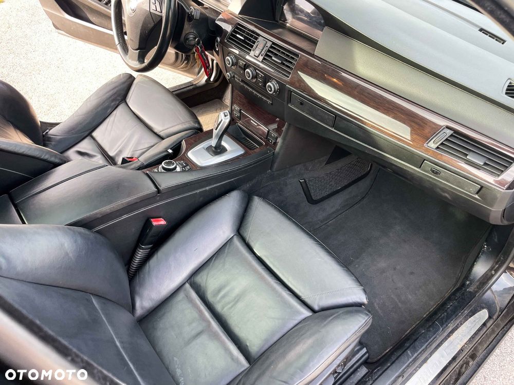 BMW Seria 5 - 17