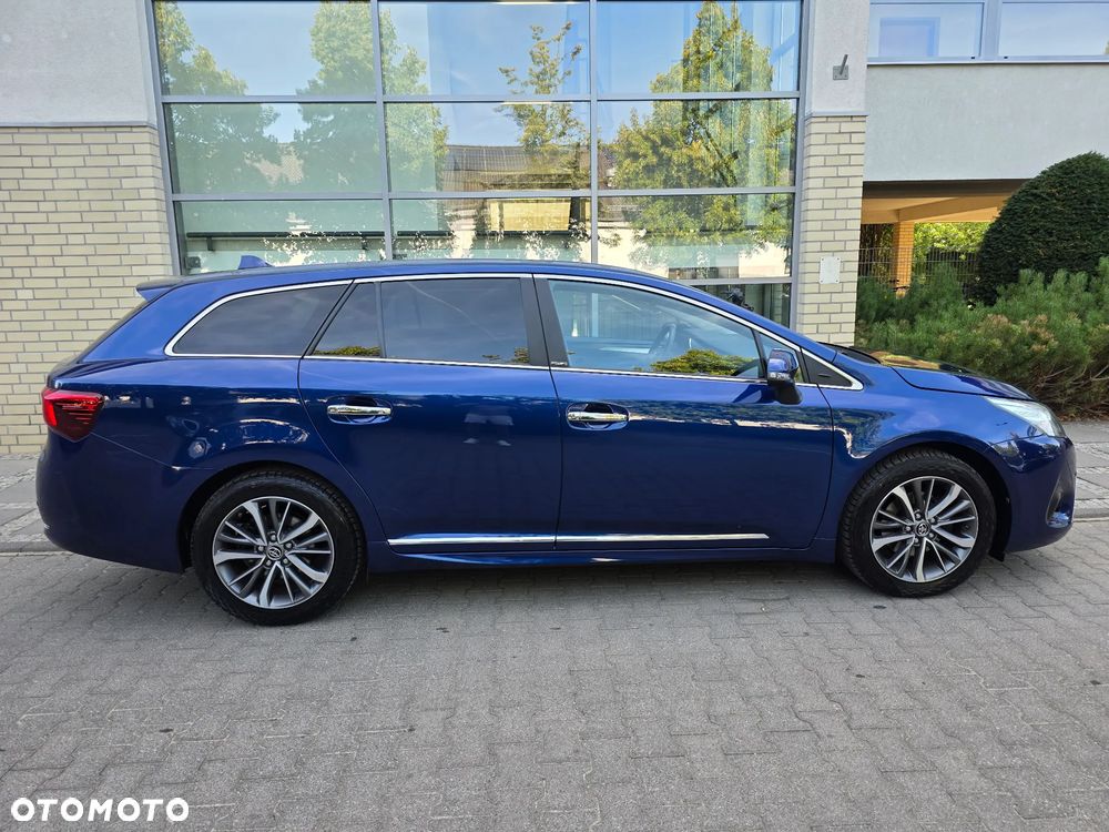 Toyota Avensis - 7