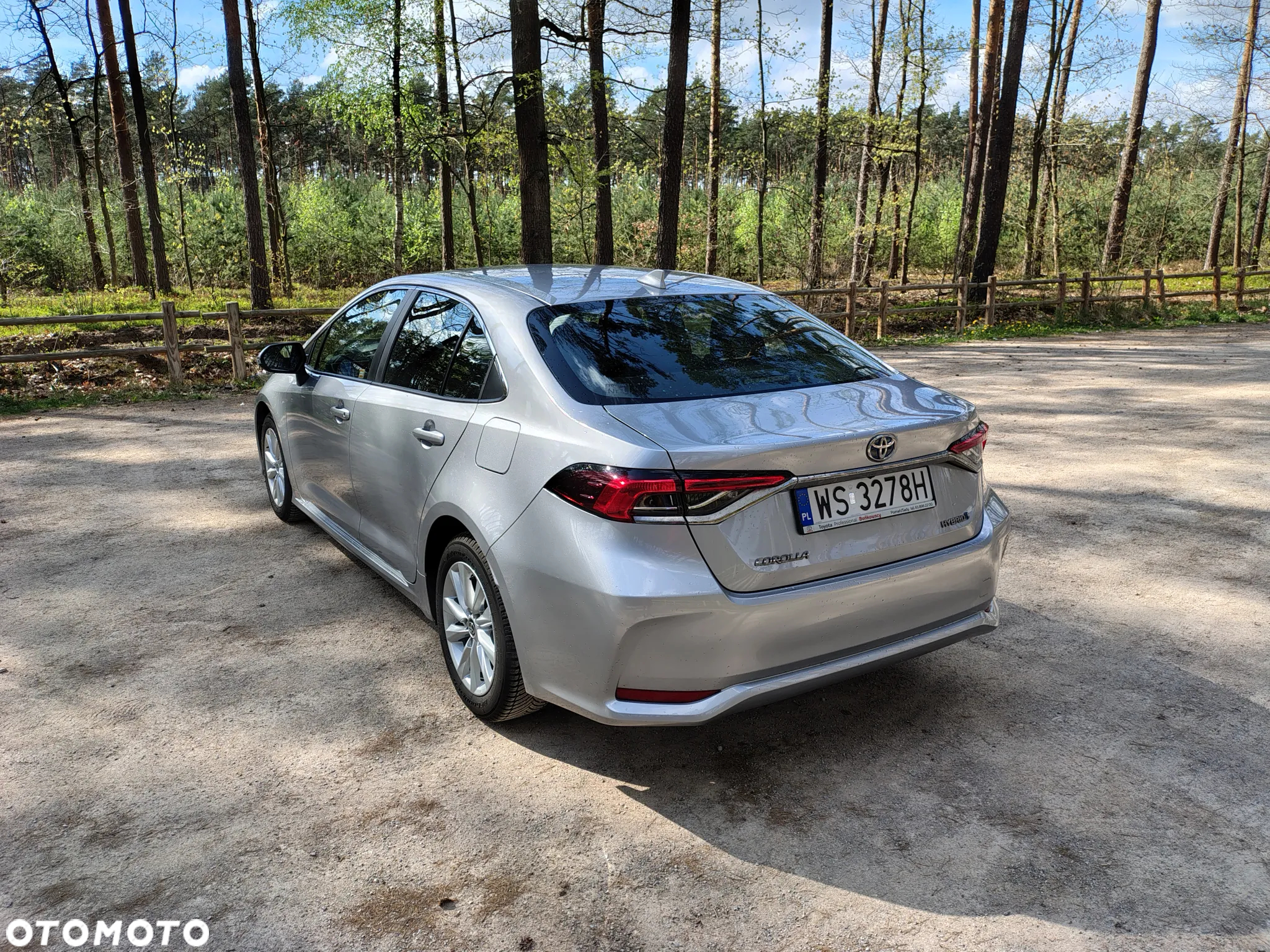 Toyota Corolla 1.8 Hybrid Comfort - 6