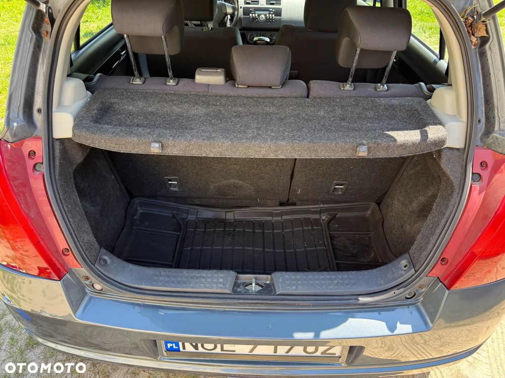 Suzuki Swift - 14