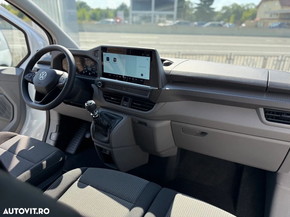 Volkswagen Caravelle - 12