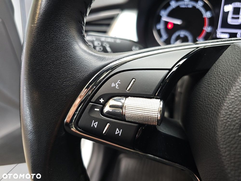 Skoda Fabia 1.0 TSI Ambition - 14