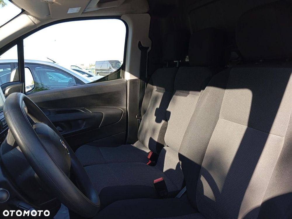Toyota PROACE CITY - 23