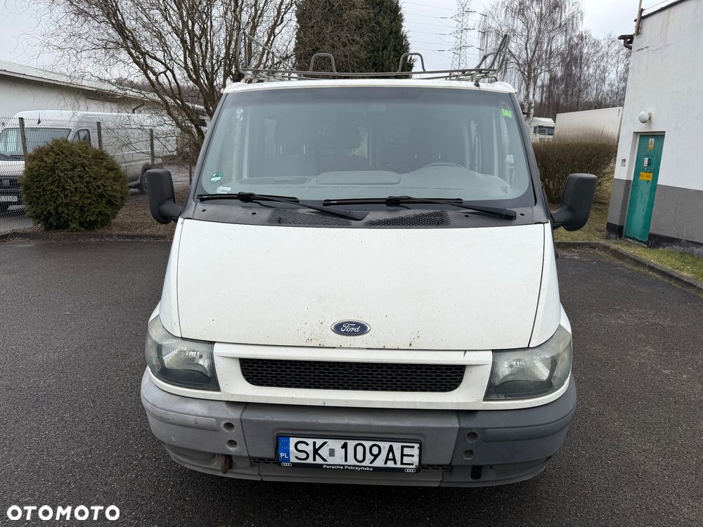 Ford Transit - 25