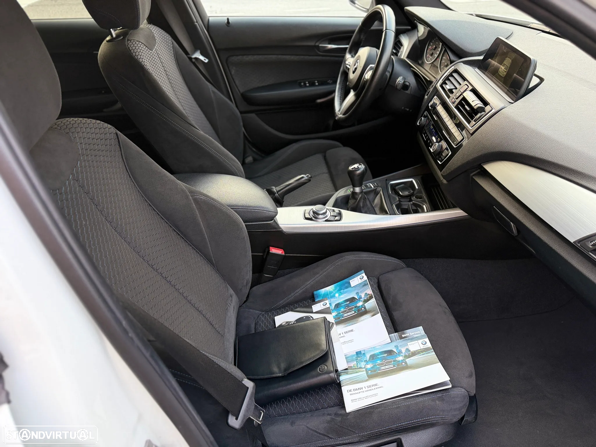 BMW 118 d Pack M - 9