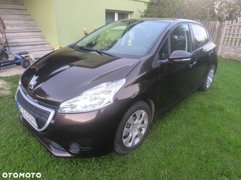 Peugeot 208