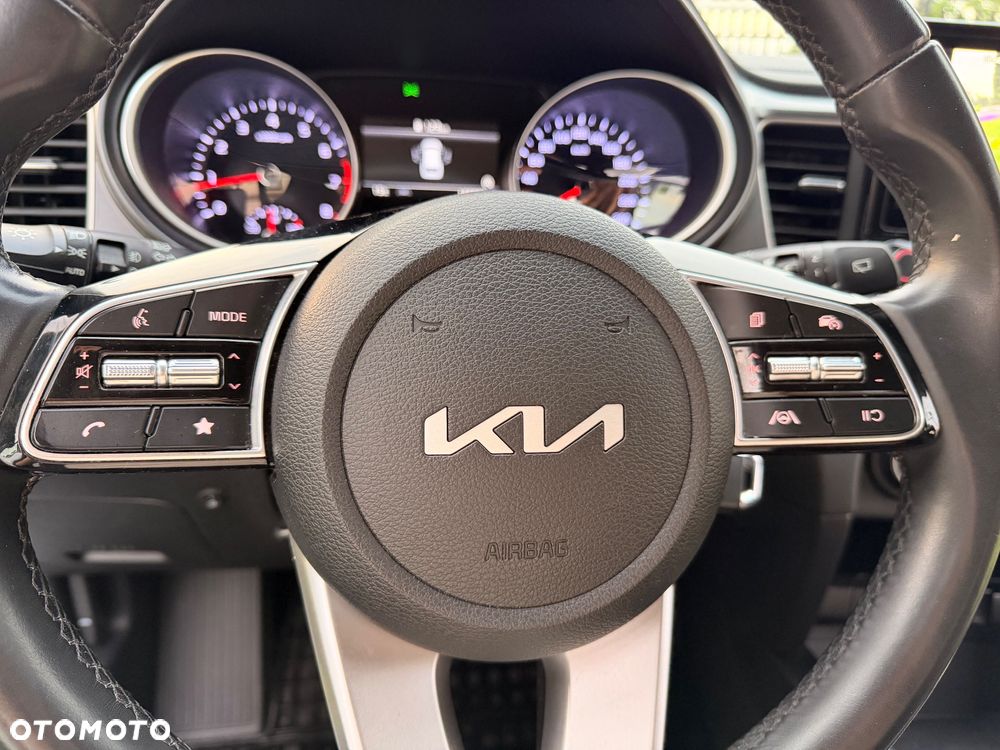 Kia Ceed 1.5 T-GDI M - 20