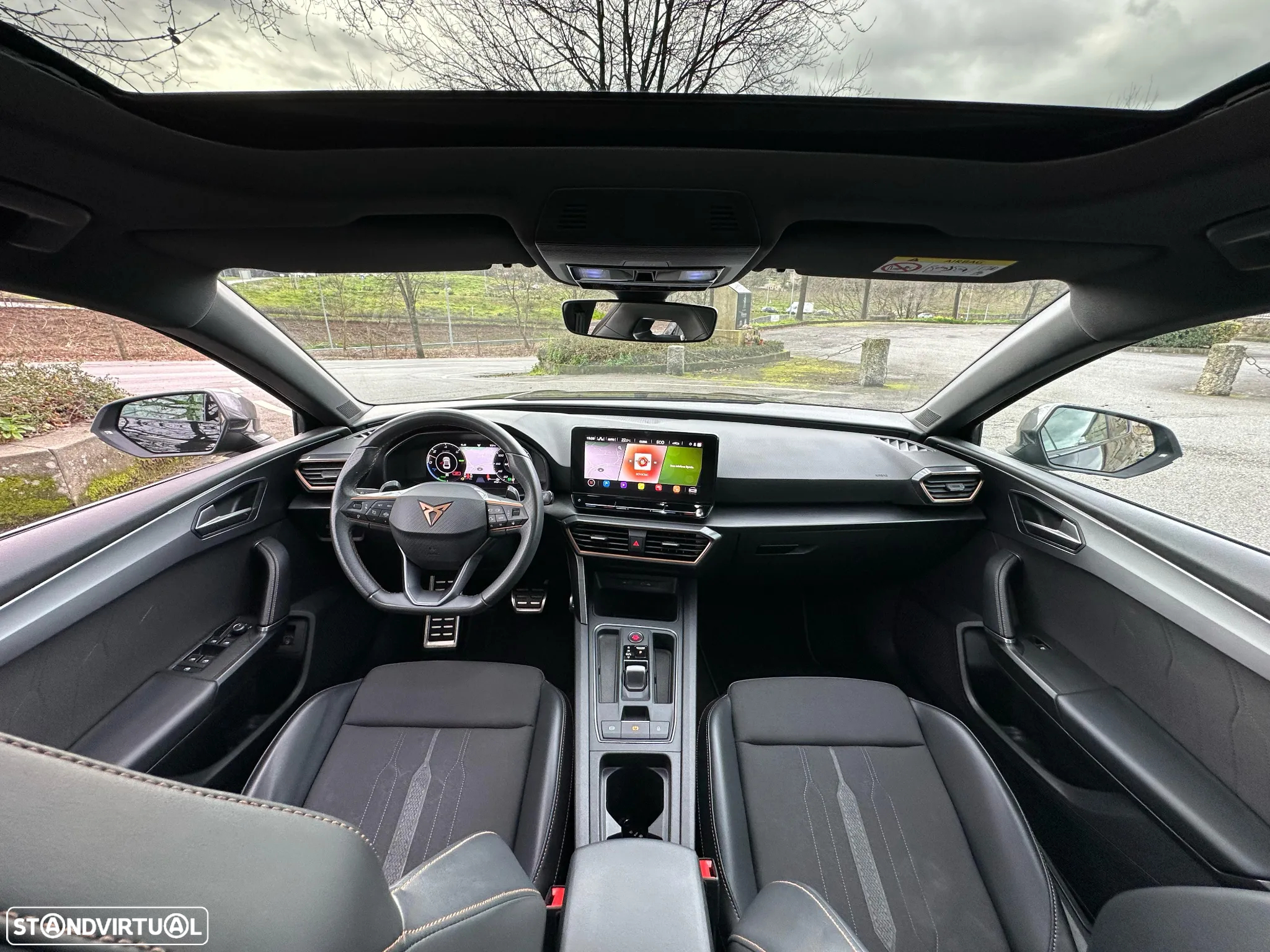 Cupra Leon 1.4 e-Hybrid DSG - 10