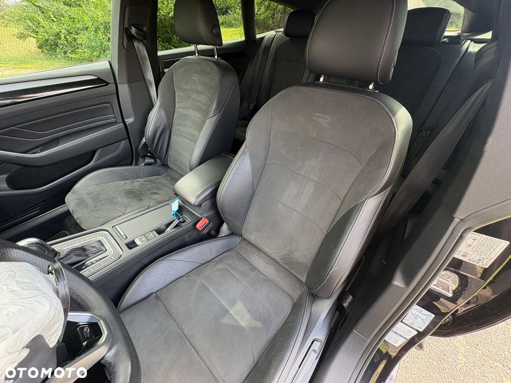 Volkswagen Arteon 2.0 TDI SCR DSG R-Line - 12