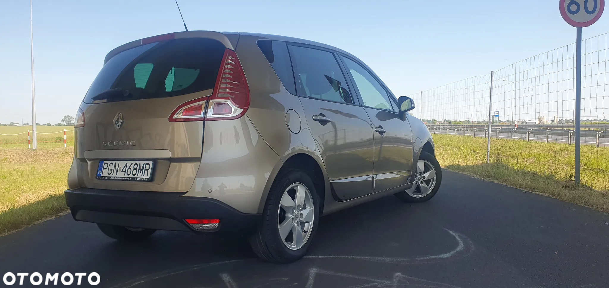 Renault Scenic 1.6 16V Limited - 3