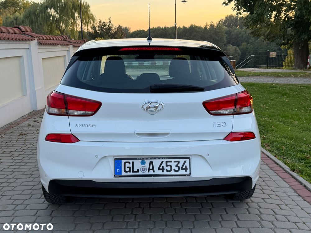 Hyundai i30 - 32