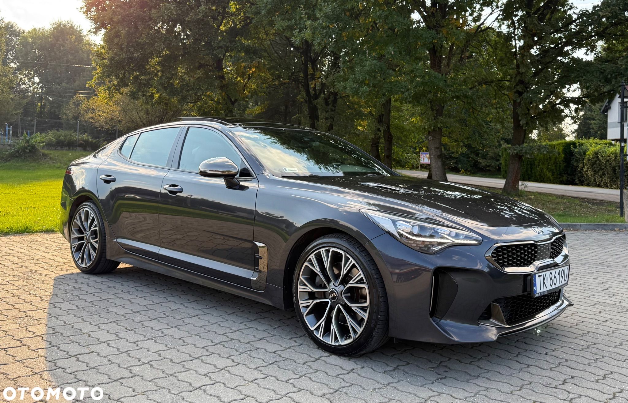 Kia Stinger 2.0 T-GDI GT Line - 1