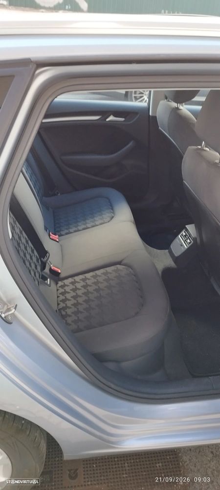 Audi A3 Sportback - 4