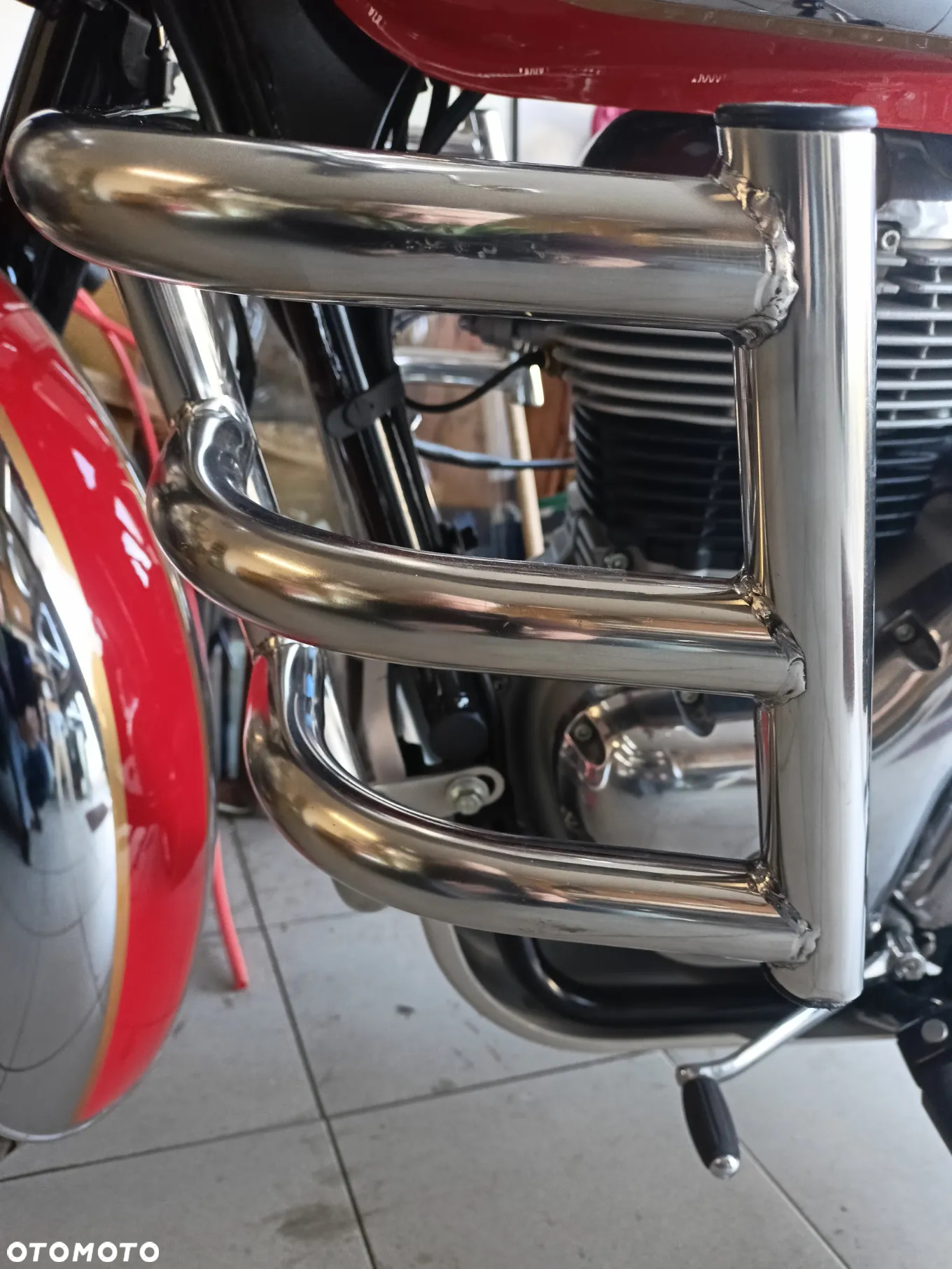 Royal Enfield Classic - 11