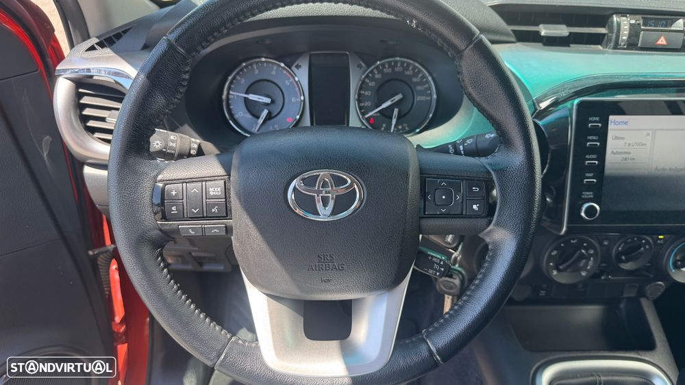 Toyota Hilux 2.4 D-4D 4WD Tracker - 14