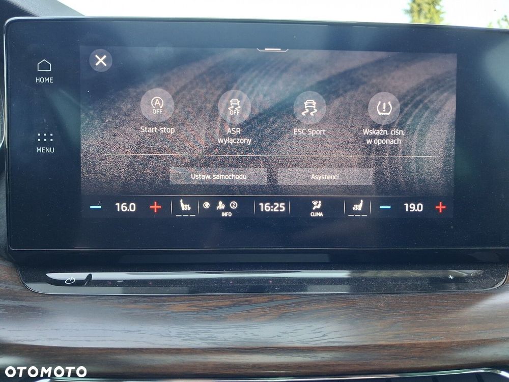 Skoda Octavia 2.0 TDI 4x4 Scout DSG - 41