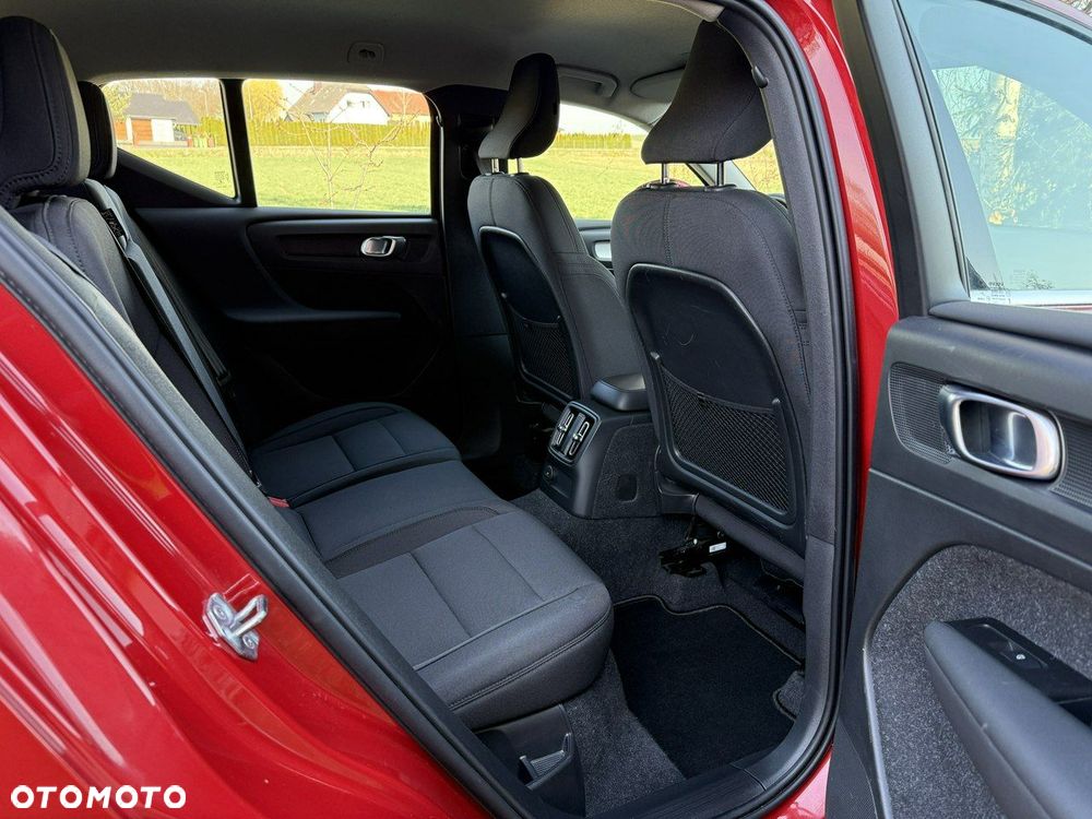 Volvo XC 40 T4 Plug-In Hybrid Plus Bright - 36