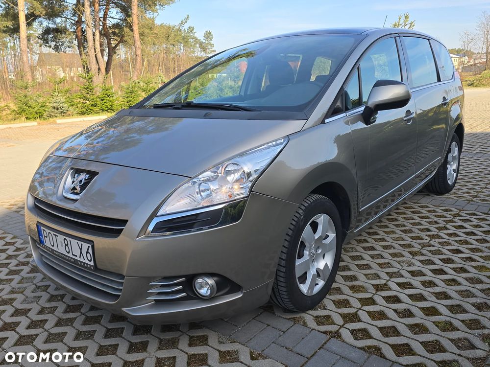 Peugeot 5008 - 3