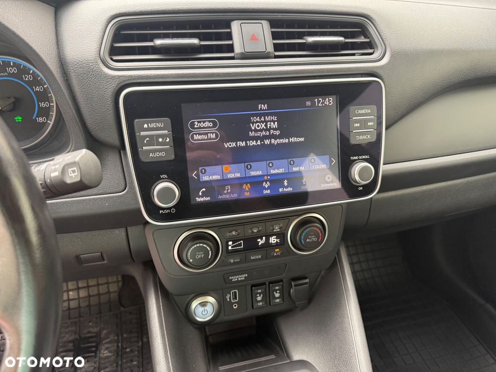 Nissan Leaf - 31