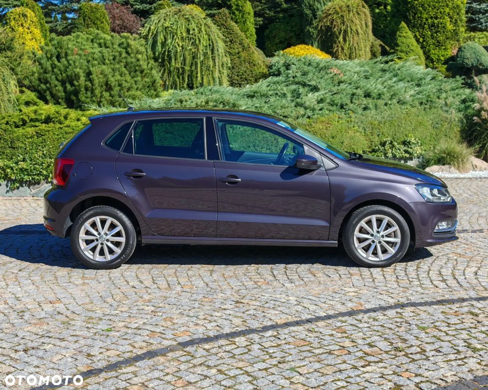 Volkswagen Polo 1.4 TDI Blue Motion Technology Lounge - 3