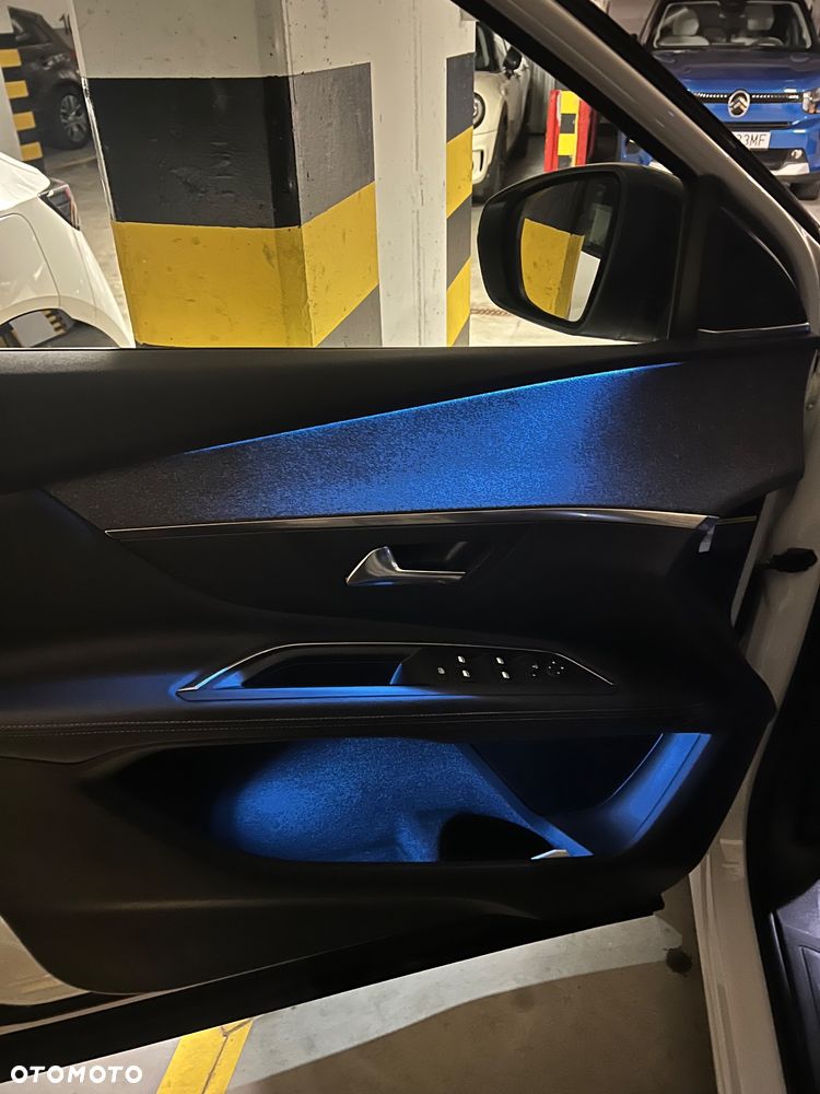 Peugeot 3008 2.0 BlueHDi GT S&S EAT8 - 36