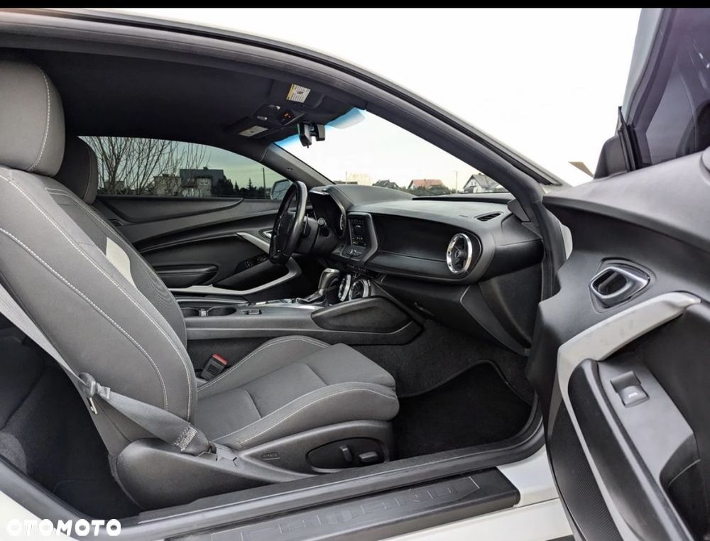 Chevrolet Camaro 3.6 V6 Coupe 2LT - 17