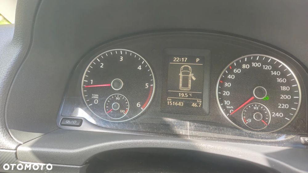 Volkswagen Caddy 1.6 (7-Si.) DSG - 8