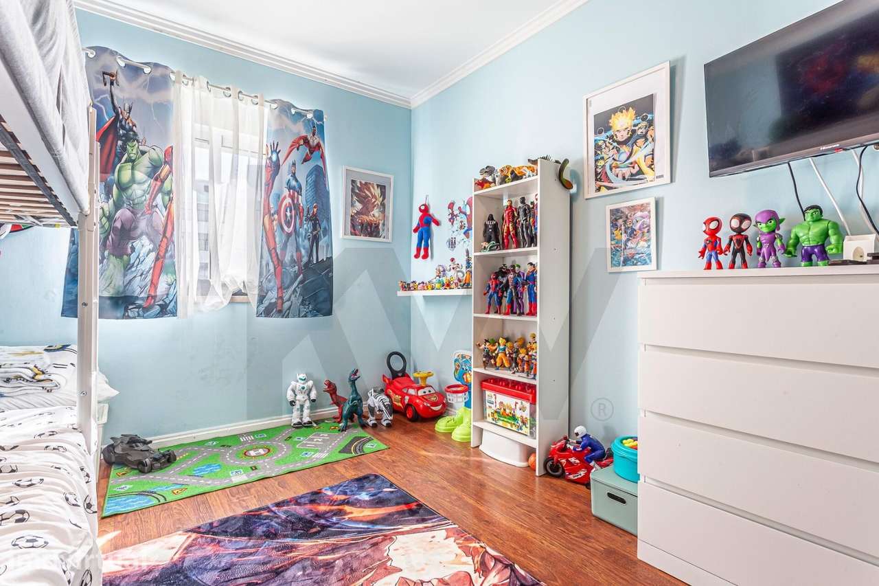 Apartamento T3 com Suíte, Varanda e Parqueamento | Setúbal – Bairro Af - Grande imagem: 4/30