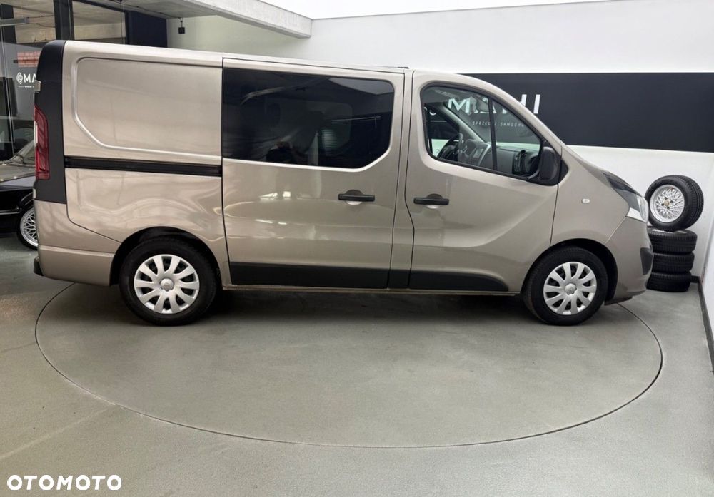 Opel Vivaro - 13