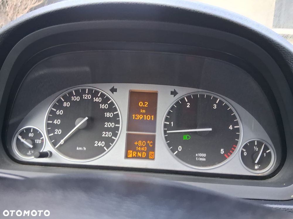 Mercedes-Benz Klasa B 180 CDI DPF Autotronic - 7