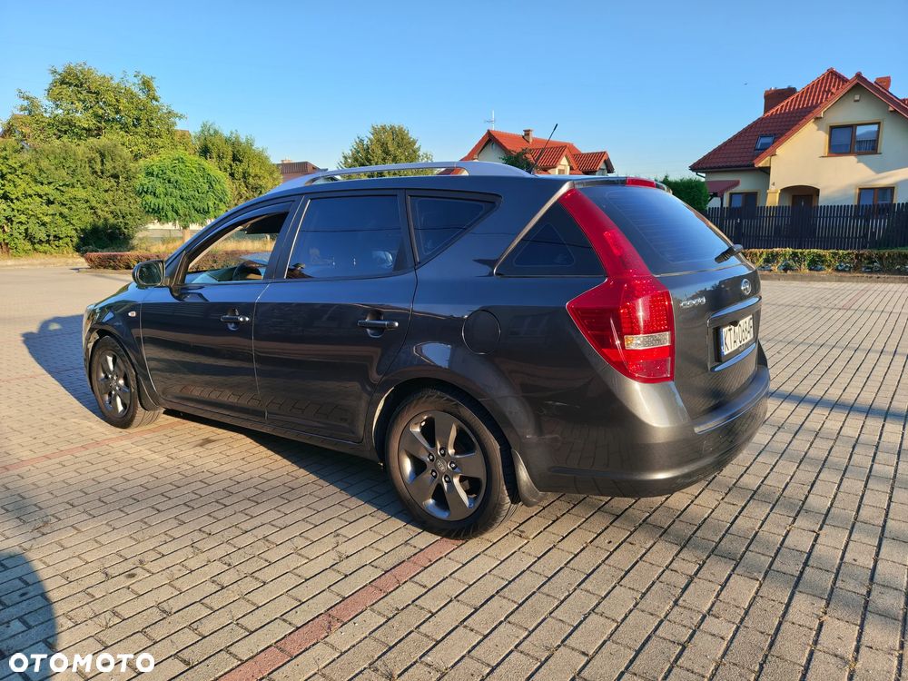 Kia Ceed 1.4 Comfort - 6