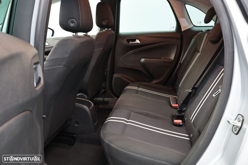 Opel Crossland 1.2 T Design & Tech - 25