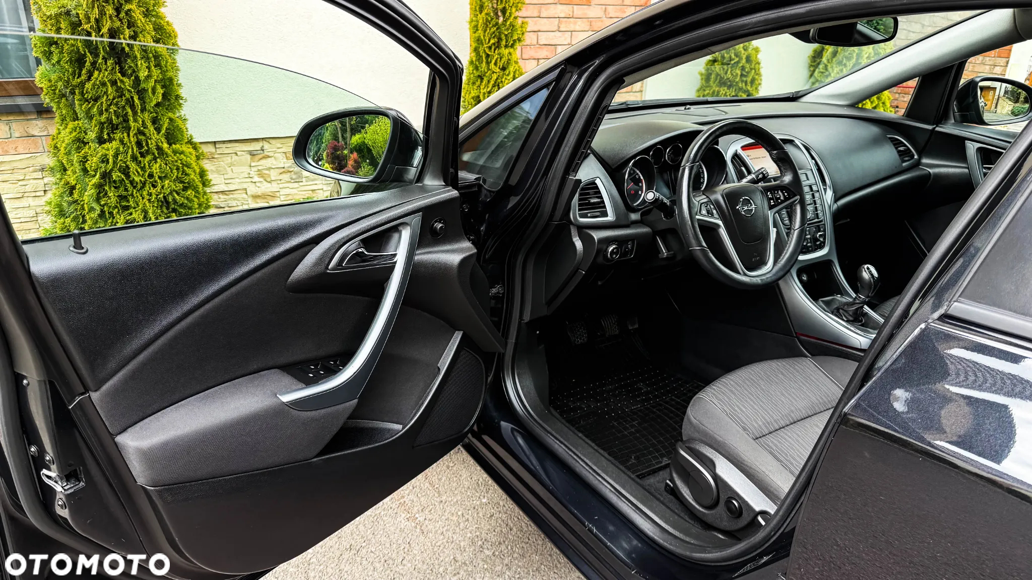 Opel Astra 1.4 Turbo Design Edition - 6