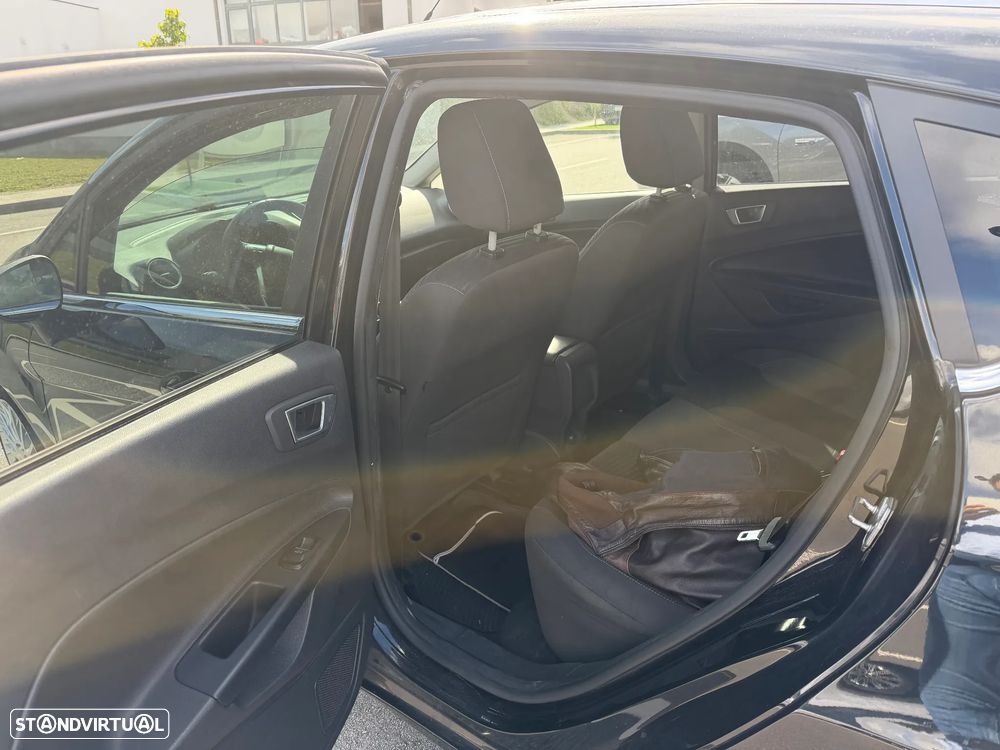Ford Fiesta 1.0 T EcoBoost Titanium - 7