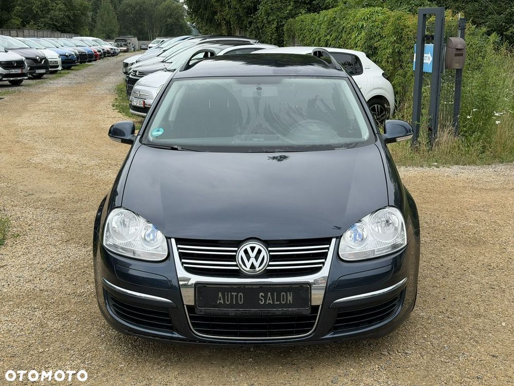 Volkswagen Golf - 5