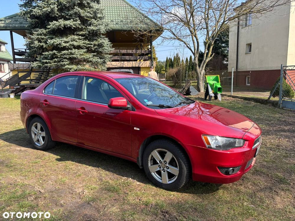 Mitsubishi Lancer 1.8 Invite - 1