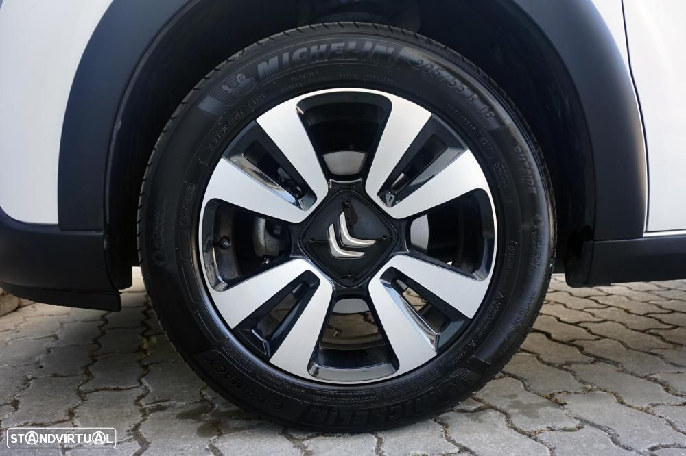 Citroën C3 1.2 PureTech Shine - 25