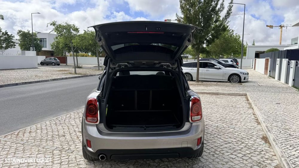 MINI Countryman Cooper SE ALL4 Auto - 40