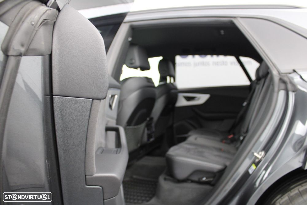 Audi Q8 50 TDI quattro Tiptronic - 21