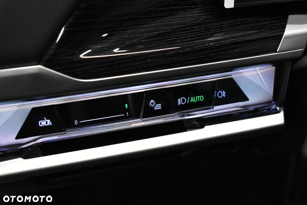 BMW Seria 7 - 13