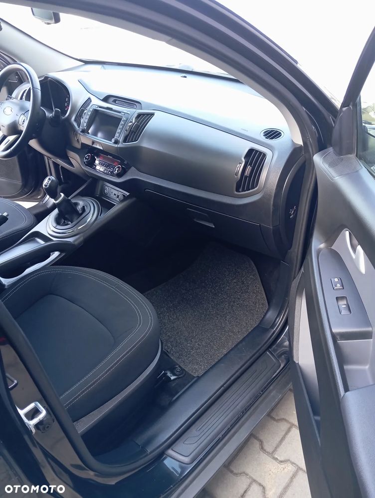 Kia Sportage 2.0 CRDI L - 9