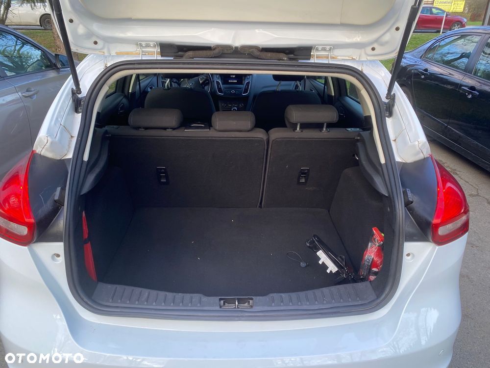 Ford Focus 1.0 EcoBoost Edition - 9