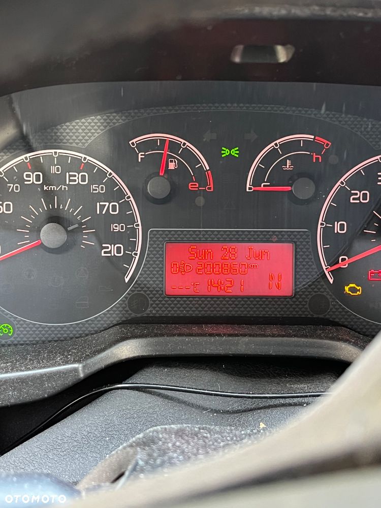 Fiat Qubo - 7