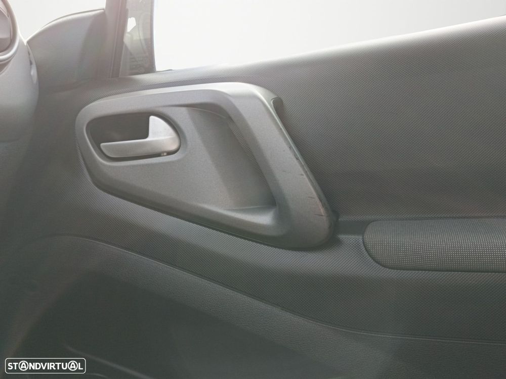 Peugeot Partner 1.6 BlueHDi Style - 24