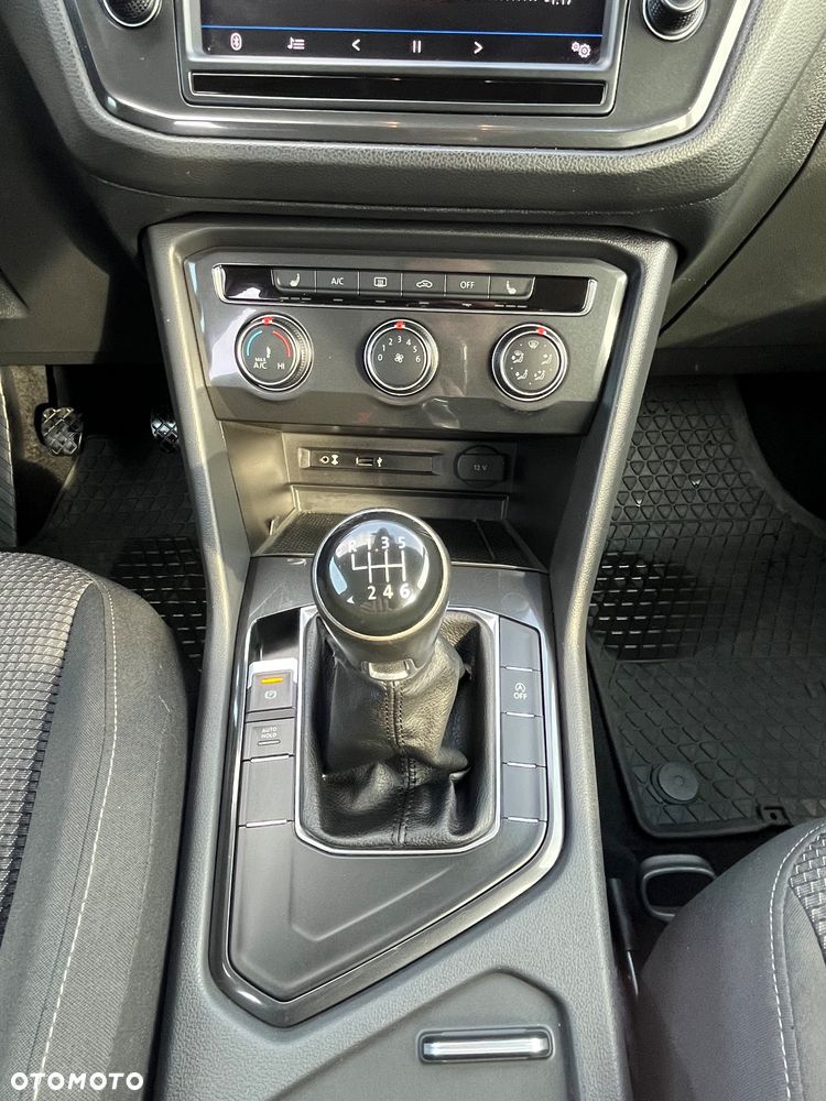 Volkswagen Tiguan 2.0 TDI BMT SCR Trendline - 25
