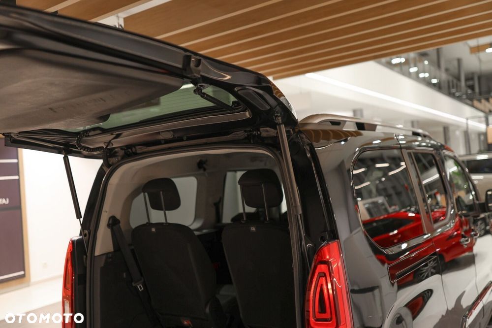 Toyota Proace City Verso - 12